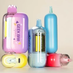 Geek Bar CLR 50K 使い捨てVAPE ギークバー